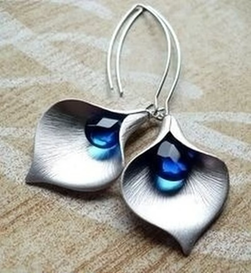 Silver leaf with Blue  Earrings