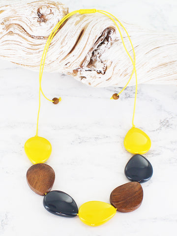 Resin & Wood Pebble Necklace - Black/Yellow/Brown