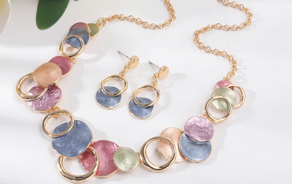 Random Petal Disc Necklace & Matching Earrings - Multi