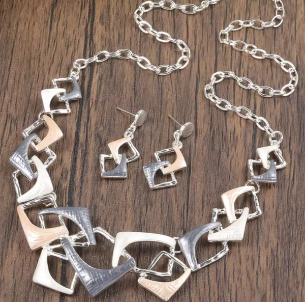Square Necklace & Matching Earrings - Grey/beige/white