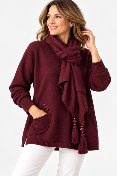 Two-Pocket Jumper with Tasselled Scarf - Maroon