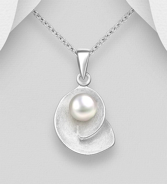 925 Sterling Silver Matte Pendant, Decorated with Fresh Water Pearl