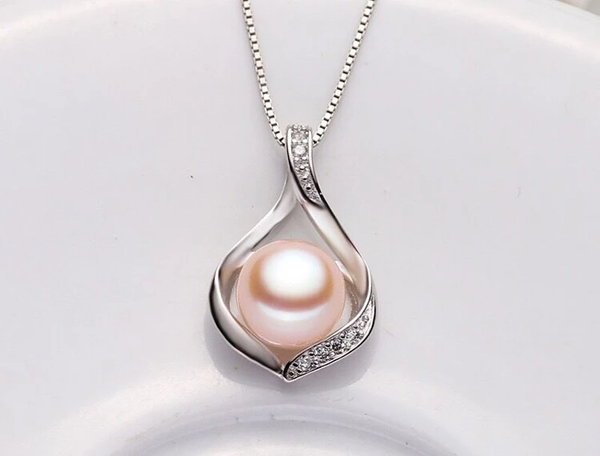 925 Sterling Silver Pendant, Decorated with Fresh Water Pearl - Pink